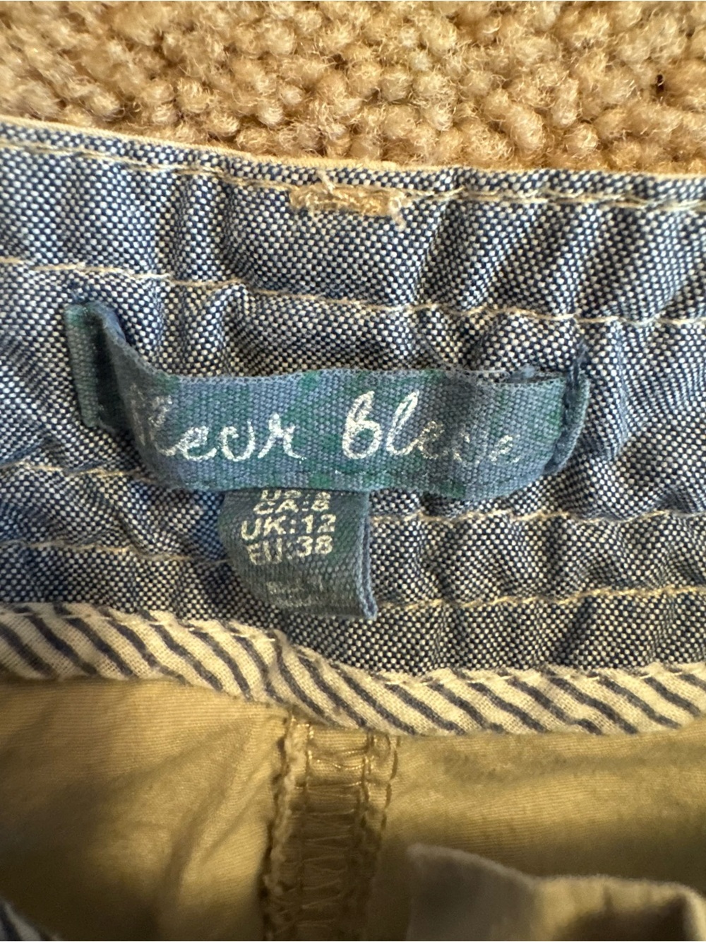 Women’s Casual Khaki Skirt - Picture 2 of 5